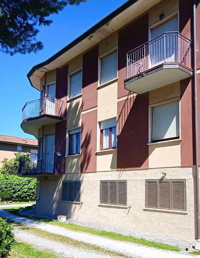 Holiday Home Il Pontile In Marina Di Massa, Apartments With Private Outdoor Area, Just 400 Meters From The Sea איטליה